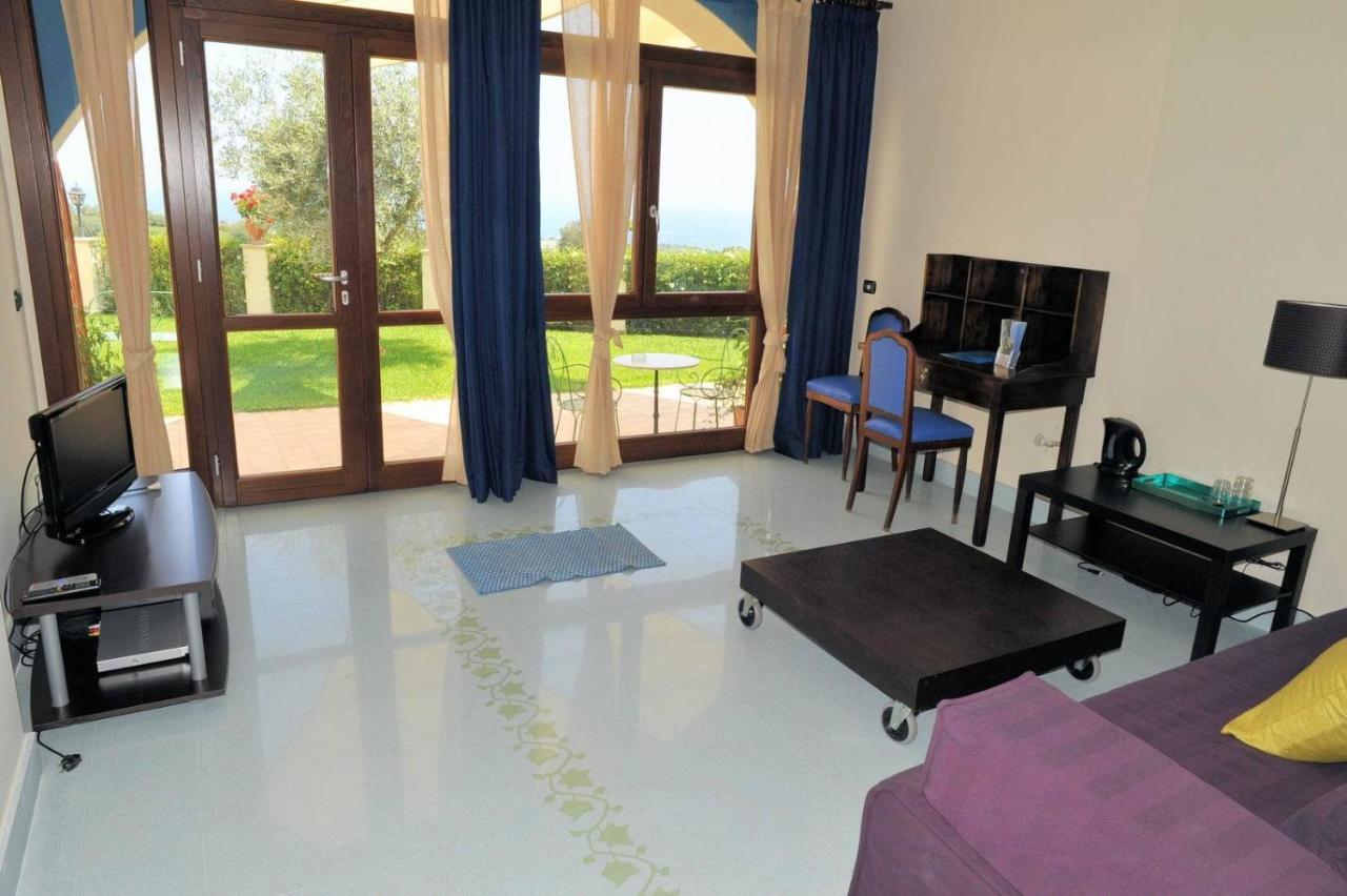 Tenuta Santa Tecla อาชิเรอาเล ห้อง รูปภาพ